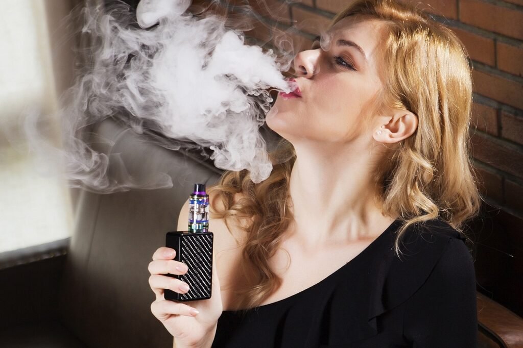 s Vaping Bad for Your Parrot?
